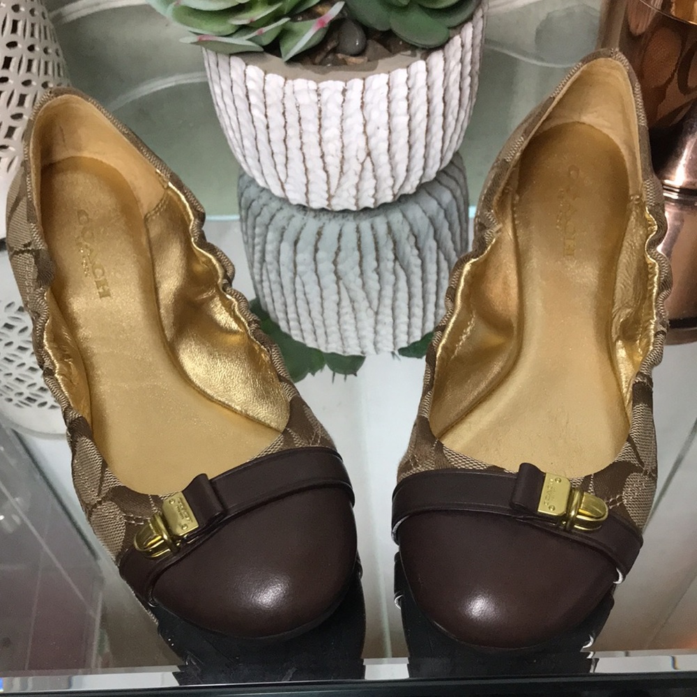 🌼Coach flats🌼